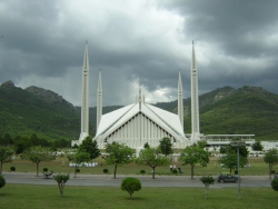day view of Faisal mosque