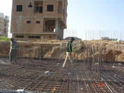Construction & Builders - CONSTRUCTION